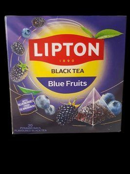 Чай чорний з ягодами Lipton Black Currant Ribes Nero 20 пірамідок - з чорницею та чорною смородиною 114024 фото