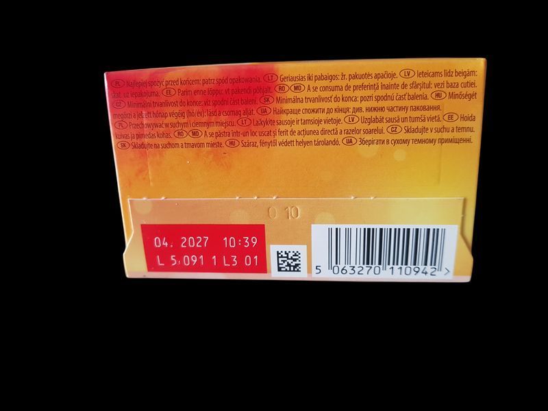 Черный чай в пирамидках Lipton Peach & Mango с персиком и манго 20 пирамидок 114027 фото