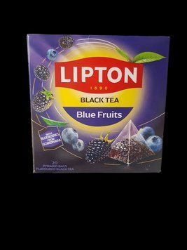 Чай чорний байховий у пакетиках з ароматом лісових ягід Lipton Black Blue Fruits 20 пакетиків 114043 фото